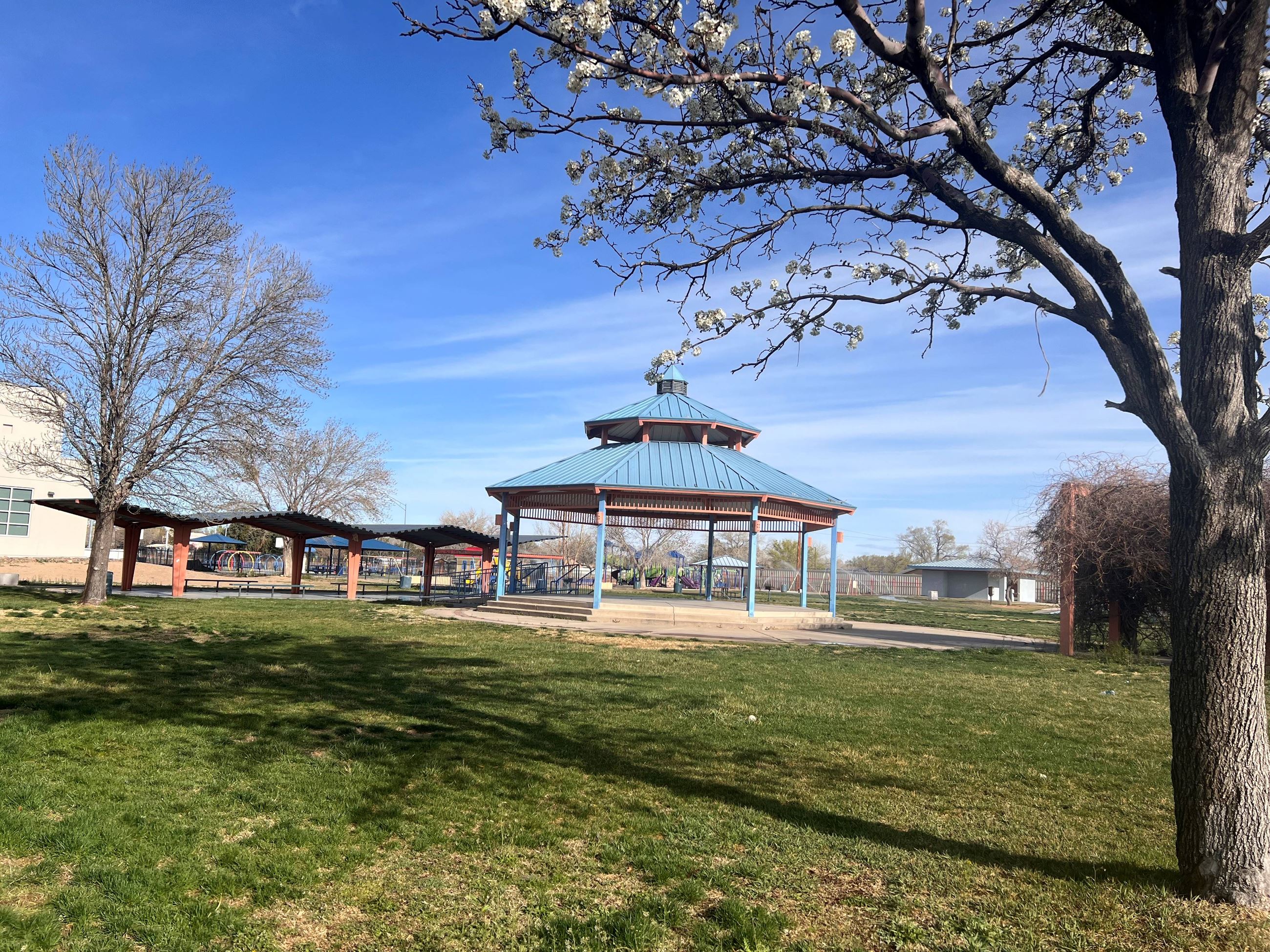 Daniel Fernandez Gazebo